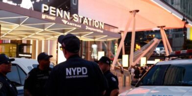 Five stabbed at New York's Penn Station on eve of Trump's visit | De Último Minuto English