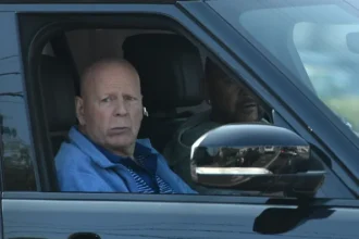 Bruce Willis' wife reveals how the dementia affecting the actor is progressing: he has lost the ability to speak | De Último Minuto English