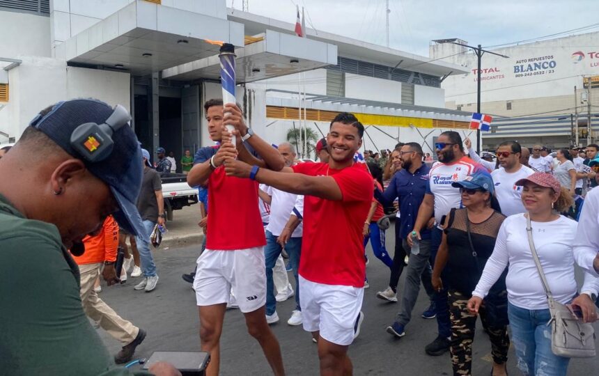 Vegan athletes lead the Olympic torch relay towards Santo Domingo 2026 | De Último Minuto English