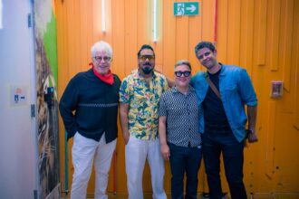 Transfusión bets on the reggae of the future with the release of “Noche de Leyenda” | De Último Minuto English