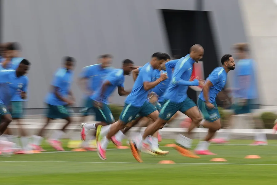 “Brazil trains with all its players except Raphinha; Alisson works normally”