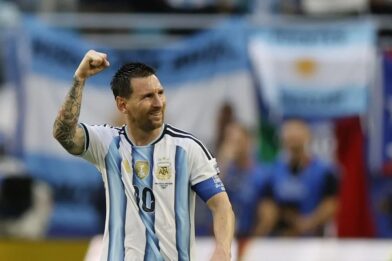 | De Último Minuto English