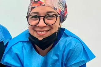Yesi Medina, the surgeon of the 45 operations after the double earthquake: "Being able to help is the fuel that keeps us going" | De Último Minuto English