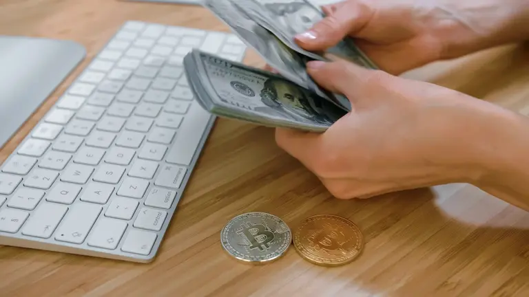 You could lose up to $1,855 a year by keeping your money in the wrong bank