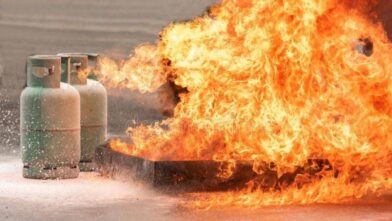 Gas tank explosion leaves five injured at food business in Los Guaricanos | De Último Minuto English