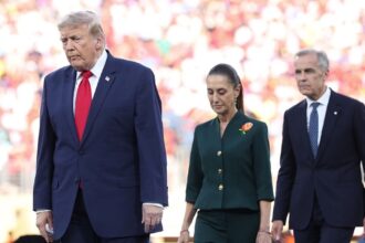 Trump imposes an additional 50% tariff on his neighbor | De Último Minuto English