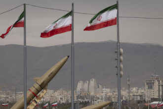 Iran lashes out at Ukraine for attacking its commercial vessel | De Último Minuto English