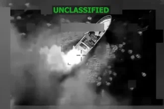 U.S. attacks on speedboats have not diminished the flow of drugs, according to an official assessment | De Último Minuto English
