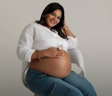 Young woman dies due to complications during twin pregnancy; doctors manage to save her two babies | De Último Minuto English