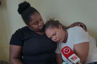 Relatives of Eddi Manuel de Jesús make preparations for his wake in Villa Altagracia | De Último Minuto English