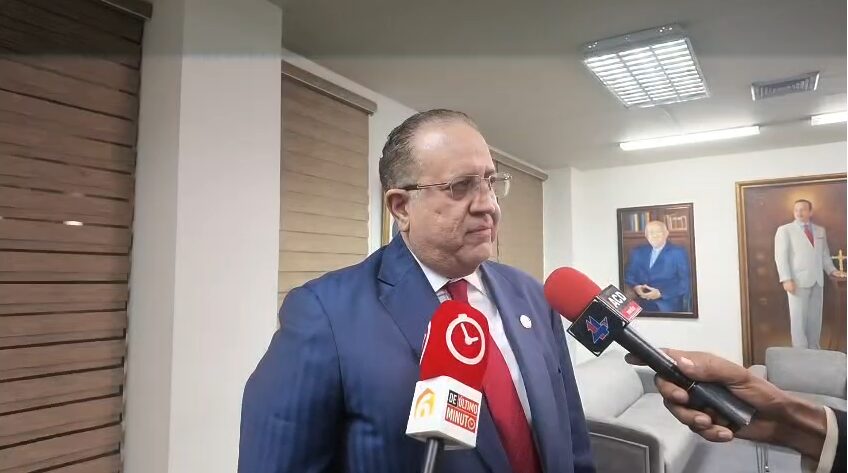 Magín Díaz attributes the rise in inflation to the impact of the Gulf War and rules out effects of the tax reform on prices