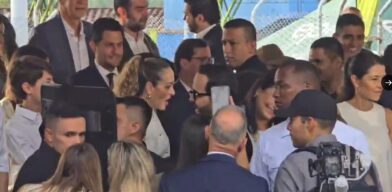 Colombia's president-elect Abelardo de la Espriella leads Independence Day military parade in Medellín