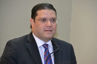 Eduardo Sanz Lovatón highlights the historic role of the US on its anniversary | De Último Minuto English
