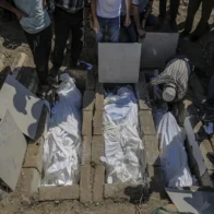 Israel kills six members of a family, including the four minor children, in Gaza City | De Último Minuto English