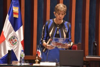 Ginette Bournigal believes that Santiago Matías should prepare himself before venturing into politics | De Último Minuto English