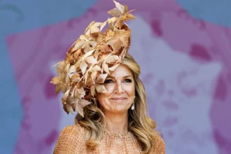 Queen Máxima becomes first Dutch queen to take part in Pride march | De Último Minuto English