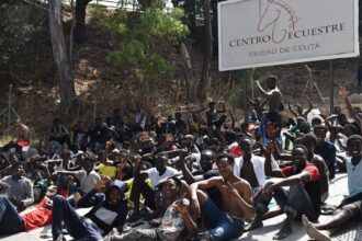 Italy considers suspending Schengen travel with Spain over Ceuta migration surge | De Último Minuto English