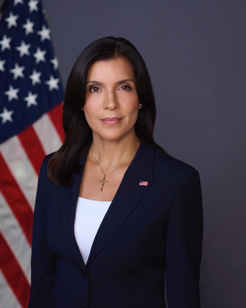 U.S. Ambassador highlights relationship with DR and warns about Chinese influence in the region | De Último Minuto English