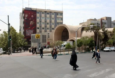 Iran says it is “counting the minutes” to welcome U.S. soldiers in the event of a possible ground operation | De Último Minuto English