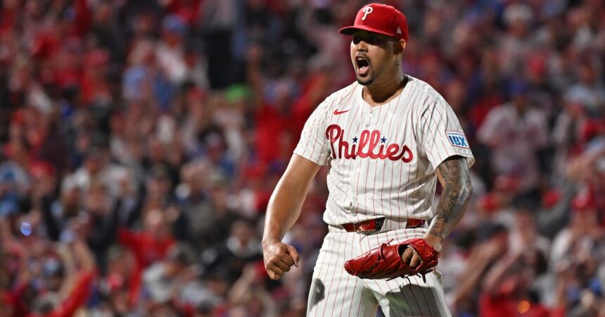 Jhoan Durán earns his 23rd save and secures the Phillies' victory over Cincinnati | De Último Minuto English