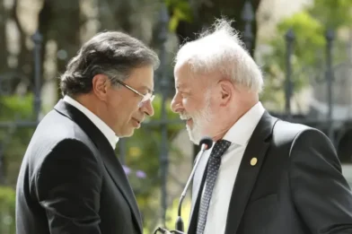 Petro commits to Lula to promote a peaceful transition of government in Colombia | De Último Minuto English