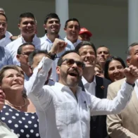 The president of Colombia, Abelardo de la Espriella, will eliminate the office of the Peace Commissioner as part of his reforms | De Último Minuto English