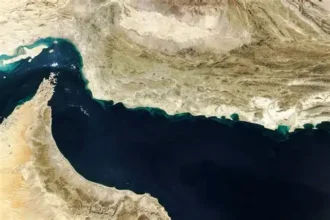 Iran announces that the Strait of Hormuz will remain closed "until further notice" | De Último Minuto English