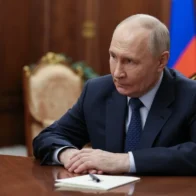 Putin's popularity falls again amid fuel crisis, according to polls | De Último Minuto English