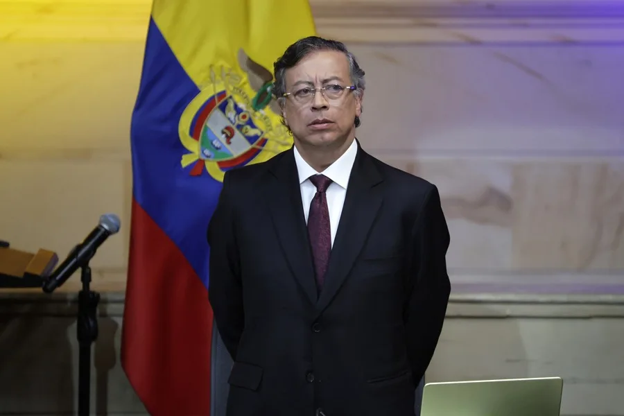 Gustavo Petro faces a new alleged corruption scandal eleven days before leaving power in Colombia