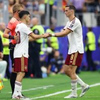 Spain reaches the World Cup final with a solid foundation and only one doubt in the midfield | De Último Minuto English