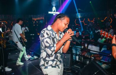 "Due to high demand, a fifth concert by Dalvin La Melodía is announced in Puerto Rico" | De Último Minuto English