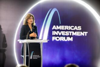 Raquel Peña highlights the DR as a reliable investment destination at the Americas Investment Forum 2026 | De Último Minuto English