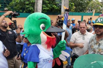 Santo Domingo Oeste receives the Torch of the 2026 Central American and Caribbean Games | De Último Minuto English