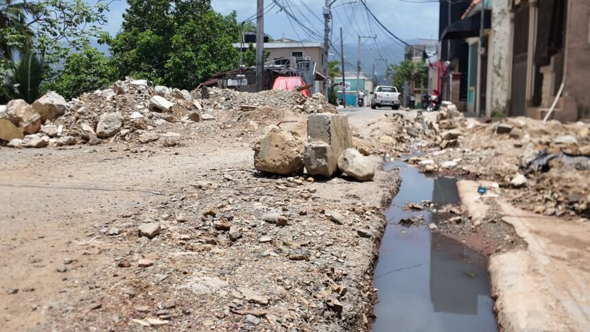 Families displaced by sanitation work in Villa Altagracia request greater support from the authorities | De Último Minuto English