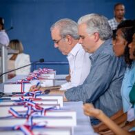 Samaná Educational District 14-04 receives visit from President Abinader and Minister De Camps | De Último Minuto English
