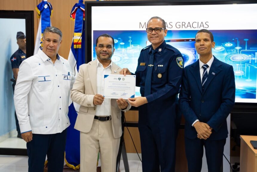 ITLA delivers first certification in Artificial Intelligence to the high command of the National Police | De Último Minuto English
