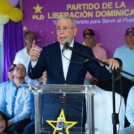 Danilo Medina states that the current Government has indebted the country "like no other" | De Último Minuto English