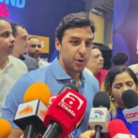 Raymond Rodríguez celebrates Father's Day in advance with more than 750 attendees | De Último Minuto English