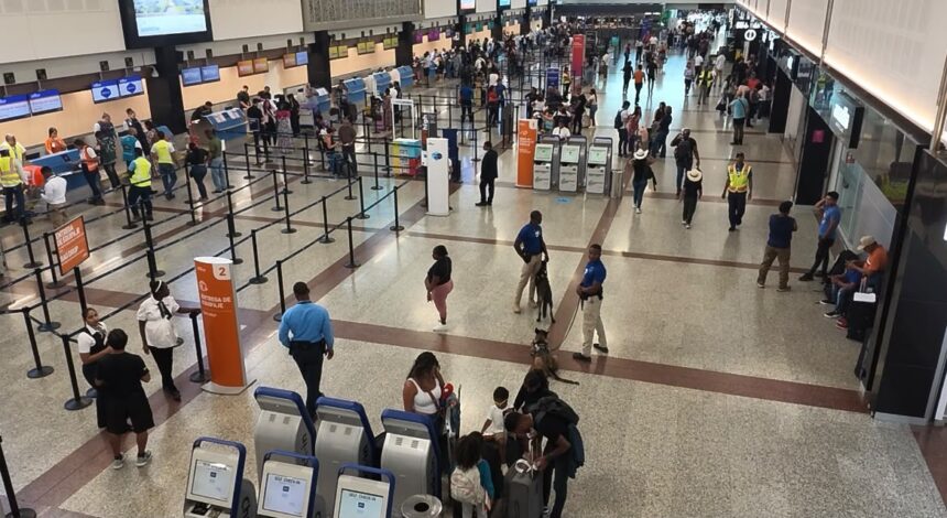 Air operations at AILA return to normal after disruptions due to bad weather in New York | De Último Minuto English