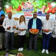Congresswoman Grey Pérez promotes a bill declaring Azua as the Tomato Capital | De Último Minuto English