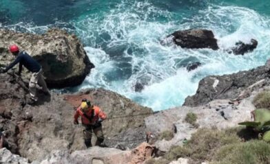 Civil Defense intensifies search for man missing after falling into the Caribbean Sea on España Avenue | De Último Minuto English