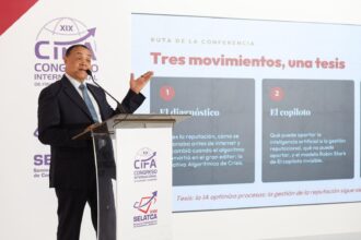 Víctor Bautista highlights the potential of AI to prevent reputational crises | De Último Minuto English