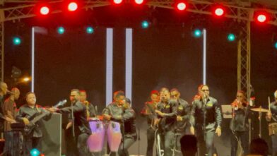 Chiquito Team Band opens the Santiago patron saint festivities | De Último Minuto English
