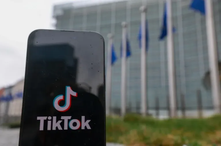 Brussels accuses TikTok of not sufficiently protecting minors