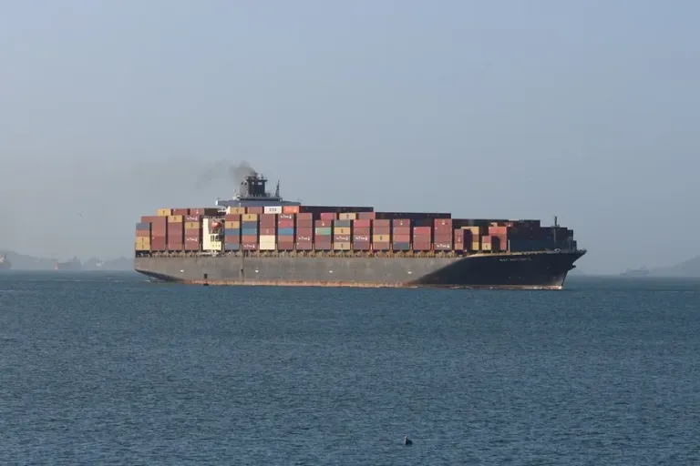 Panamanian-flagged vessels detained in Chinese ports drop from 140 to 16