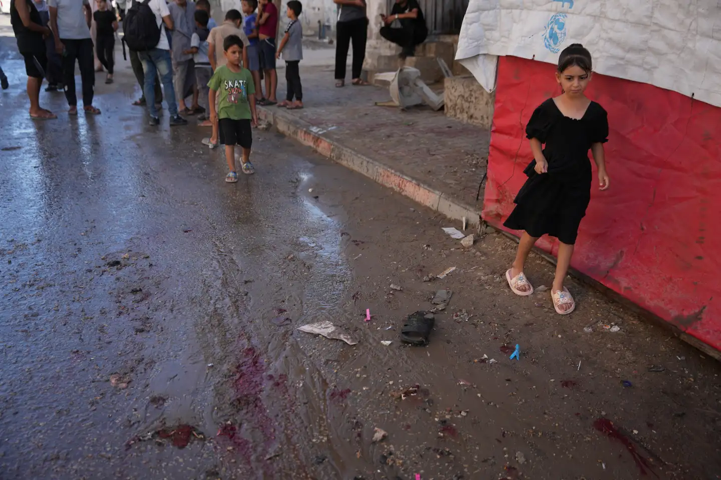 An Israeli attack on a funeral in Gaza left 7 dead and 22 injured, according to a local hospital.