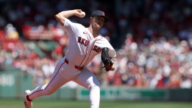Red Sox tie historic 13-game winning streak and Yamamoto pitches the first complete game of his career | De Último Minuto English