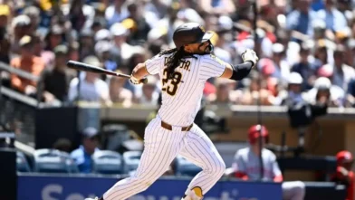Fernando Tatis Jr. hits his sixth home run, but Padres fall to the Royals | De Último Minuto English