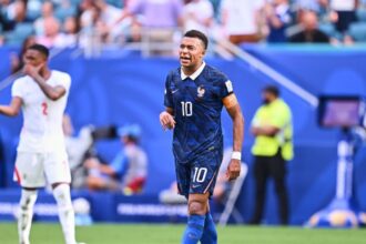 Mbappé surpasses Messi as the all-time top scorer in World Cups and leads the Golden Boot | De Último Minuto English
