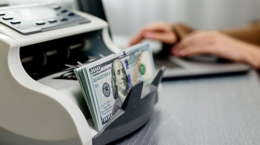 Dollar price in the Dominican Republic this Wednesday, July 8, 2026 | De Último Minuto English